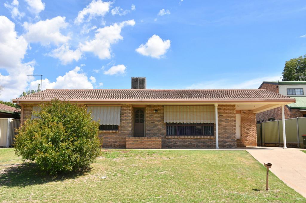 35 Kamilaroi Dr, Moree, NSW 2400