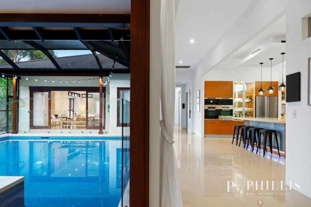 6288 The Pkwy, Hope Island, QLD 4212