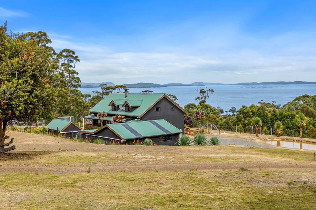 100 Scarrs Rd, Garden Island Creek, TAS 7112