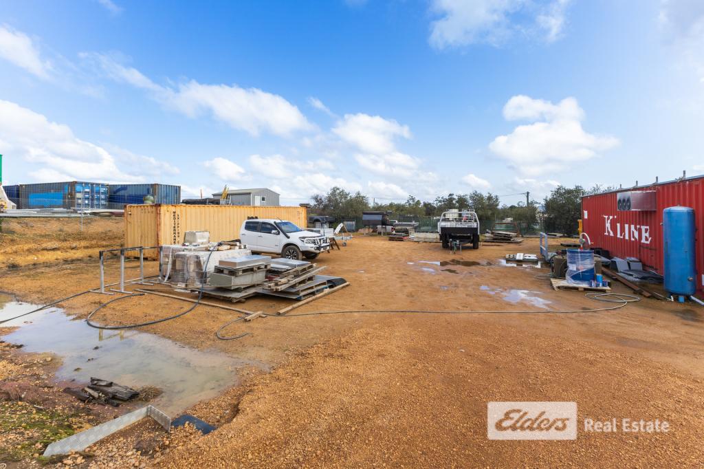 17 COLLINS ST, COLLIE, WA 6225