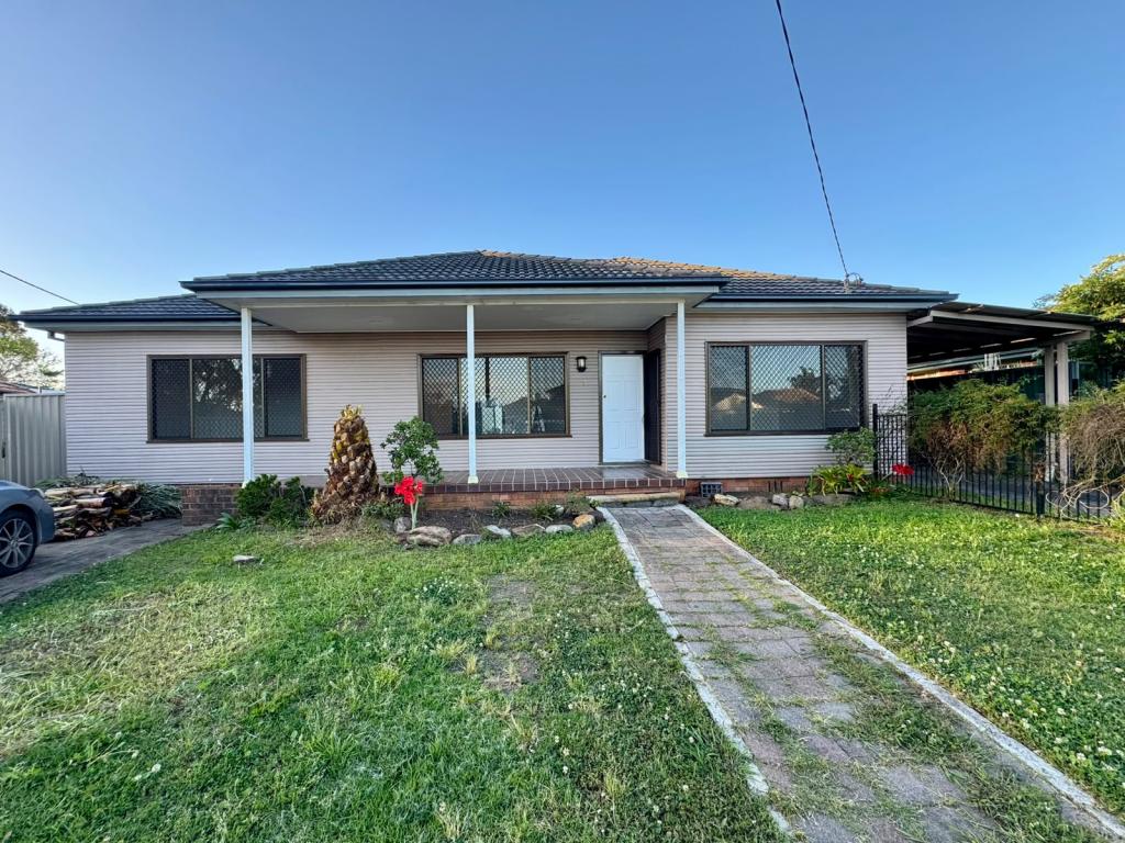 2 Smiths Ave, Cabramatta, NSW 2166