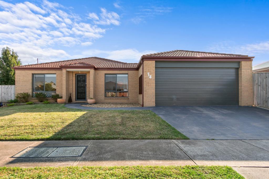 34 Woondella Bvd, Sale, VIC 3850