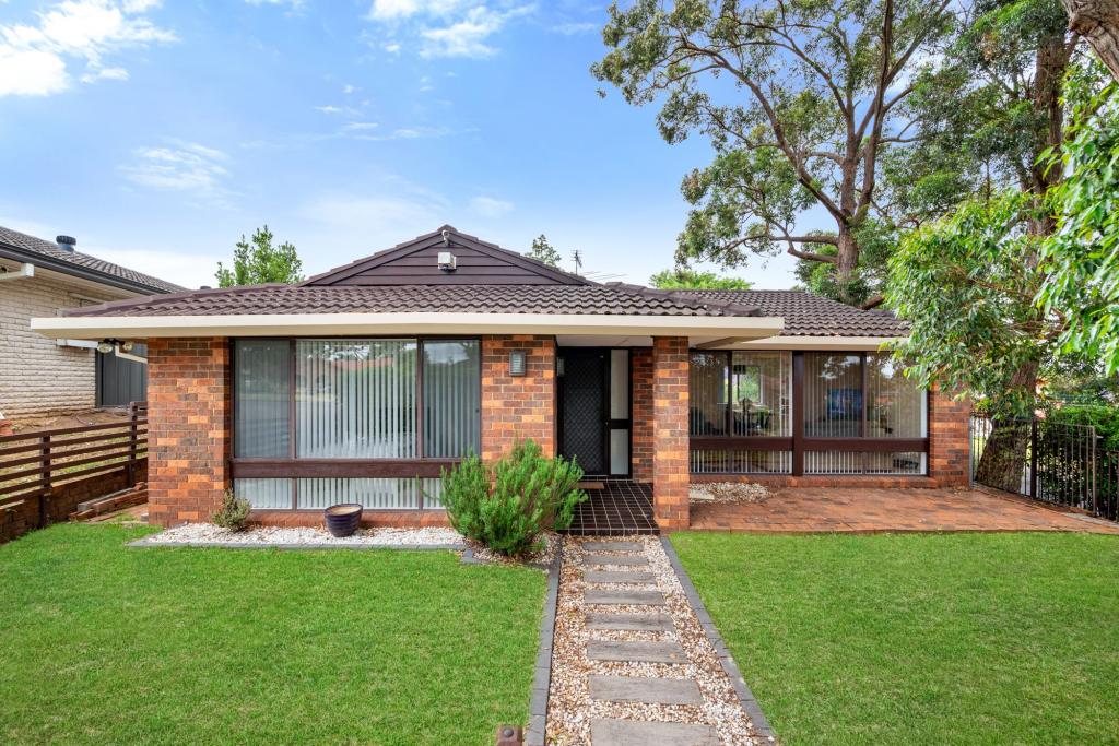 2 IMUNGA PL, BRADBURY, NSW 2560