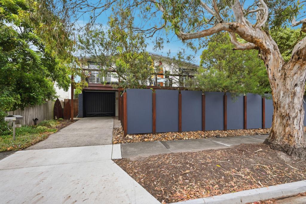 32 Gordon Ave, Inverloch, VIC 3996