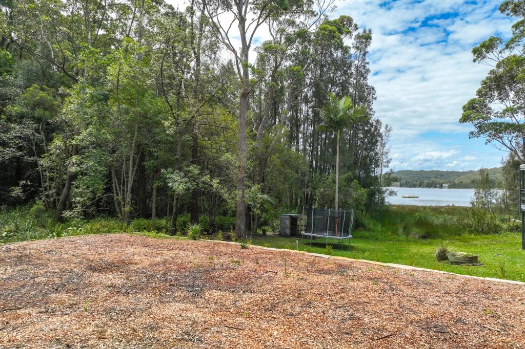 4 Wallaroy Dr, Burrill Lake, NSW 2539