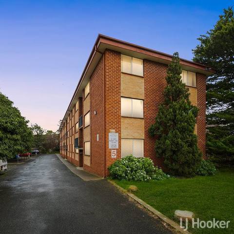 12/5 Young St, Queanbeyan, NSW 2620