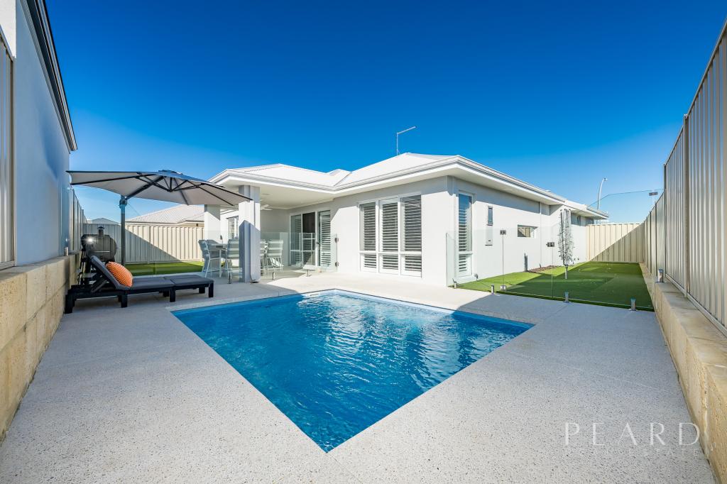 12 Venetian Rd, Eglinton, WA 6034