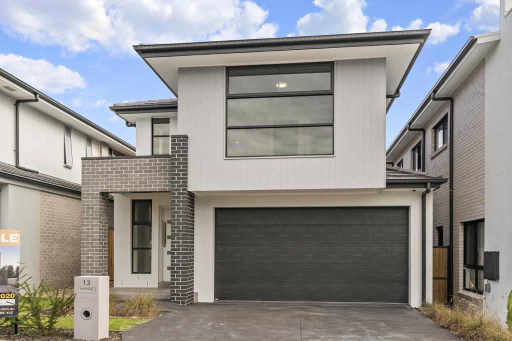 13 Bat St, Box Hill, NSW 2765