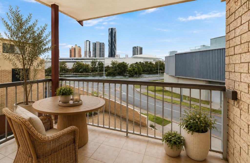 5/1 Miami Key, Broadbeach Waters, QLD 4218