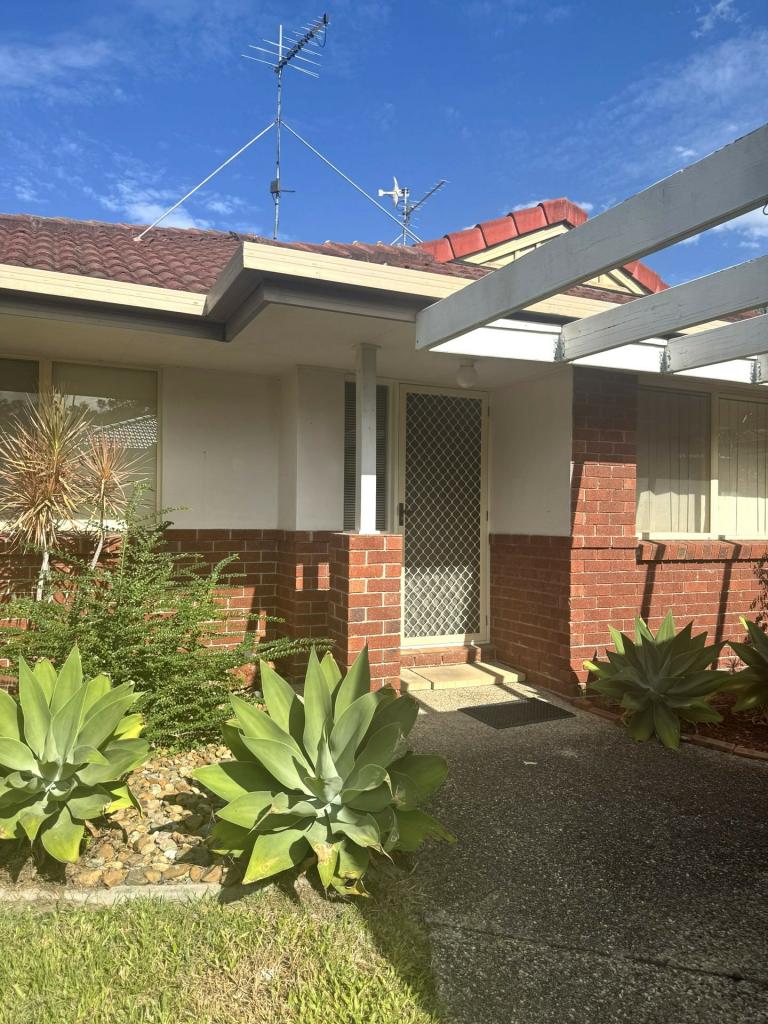 2 Whiteley Ch, Parkwood, QLD 4214