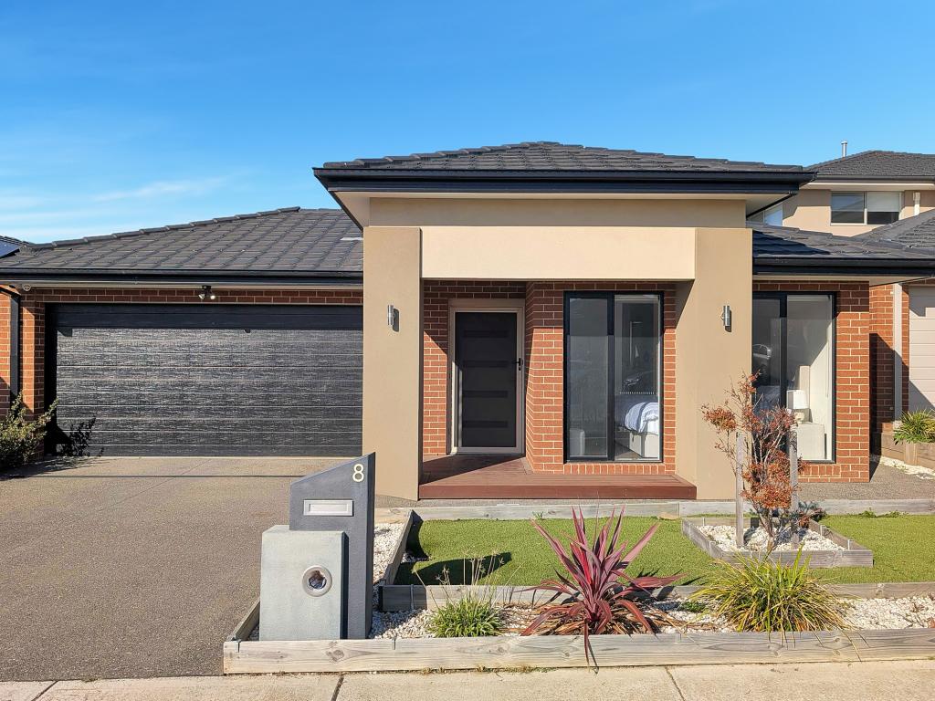 8 Endure St, Clyde, VIC 3978