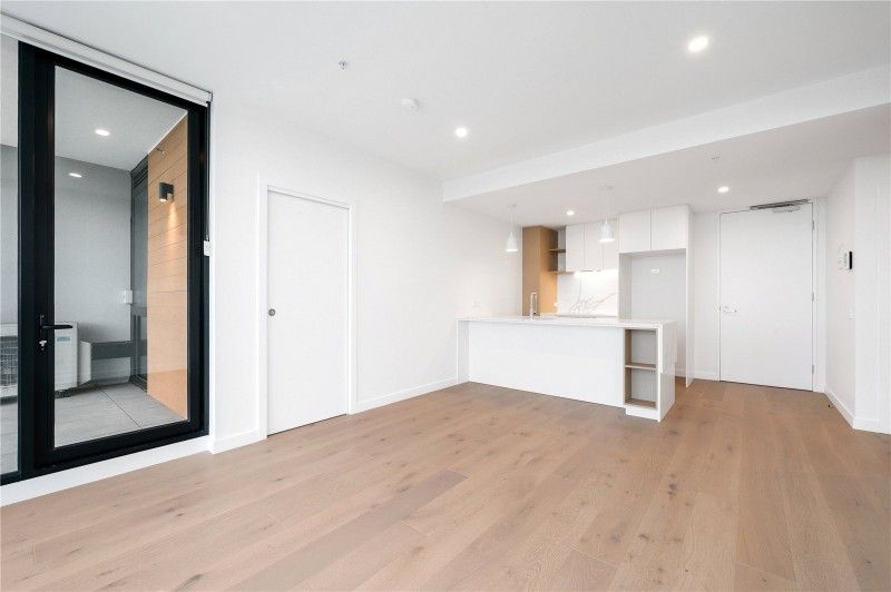511/1060 DANDENONG RD, CARNEGIE, VIC 3163
