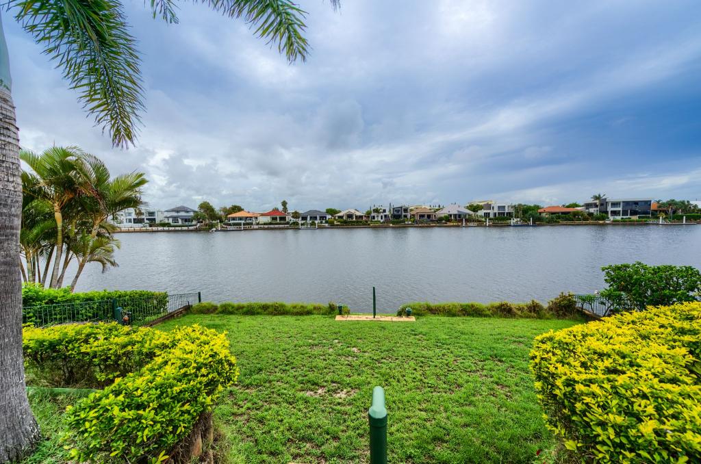 211/4 Melody Ct, Warana, QLD 4575