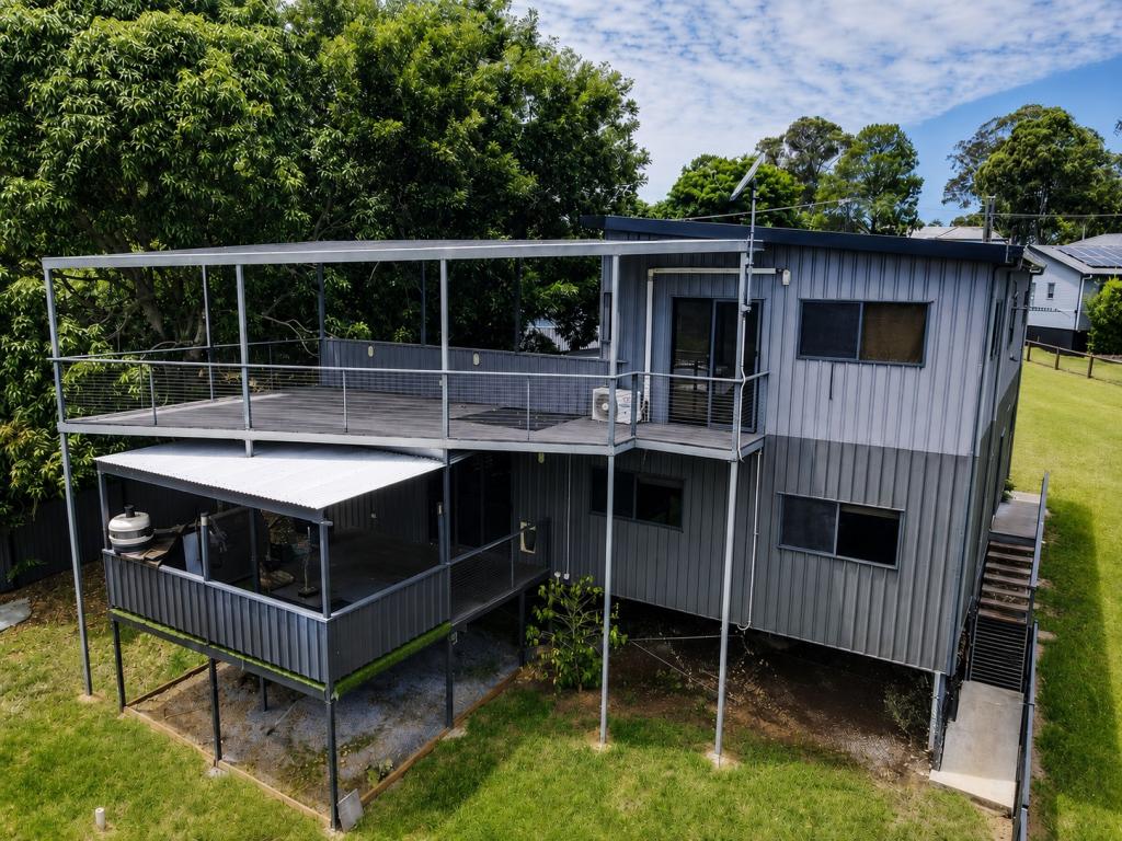 3 View Otlk, Macleay Island, QLD 4184