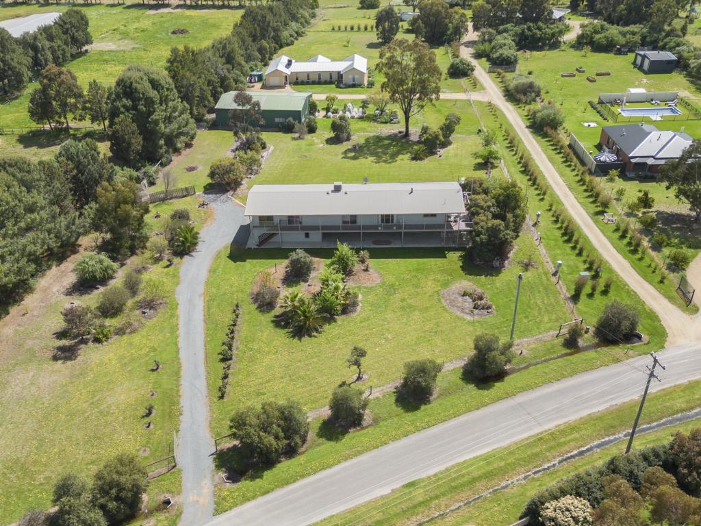 49 Honniball Dr, Tocumwal, NSW 2714