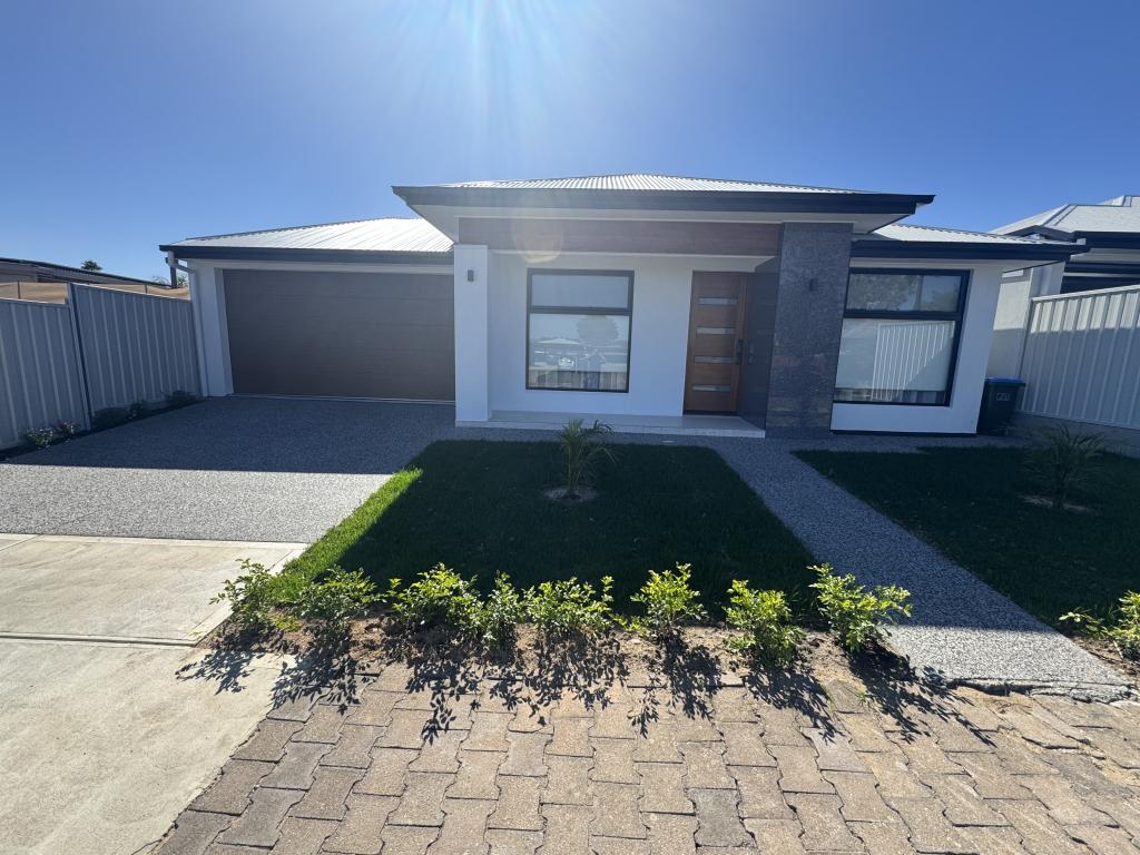 36 Dundee Ave, Holden Hill, SA 5088