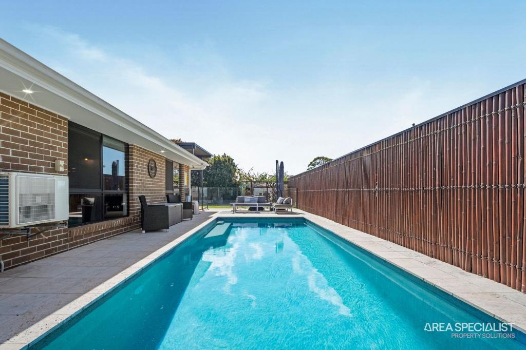 6 Osprey Dr, Jacobs Well, QLD 4208