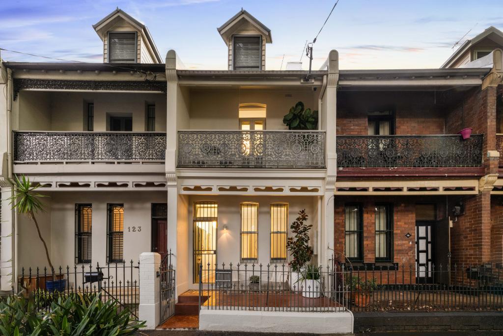 121 Arthur St, Surry Hills, NSW 2010