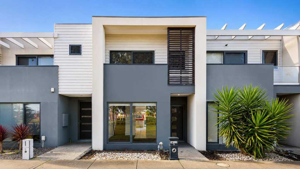 5 Armstrong Walk, Fraser Rise, VIC 3336