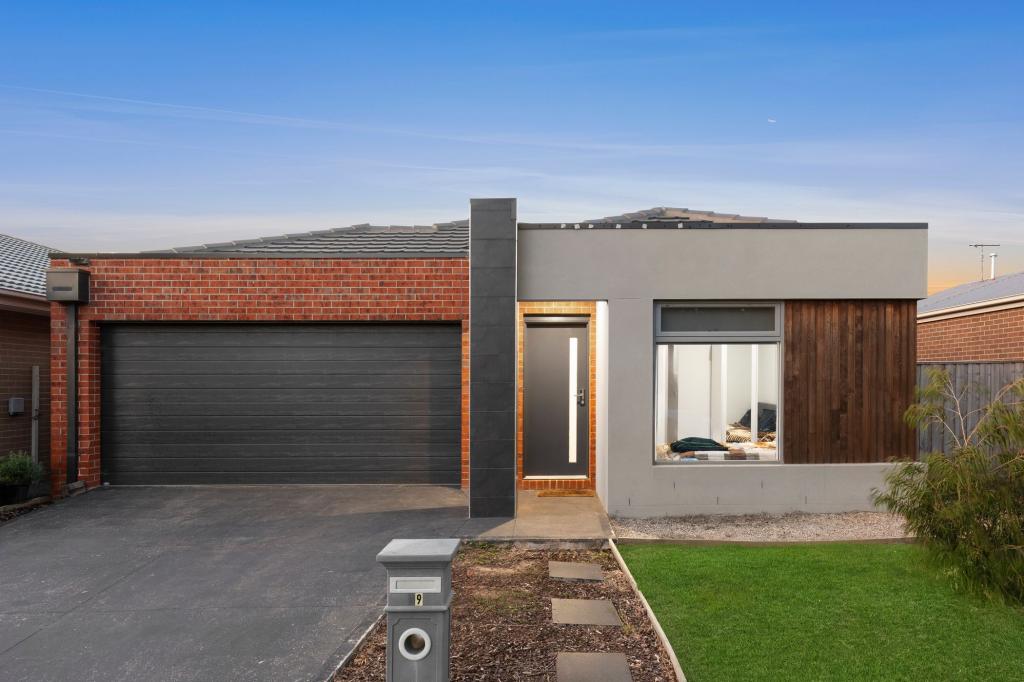 39 Blackwood Rd, Lara, VIC 3212