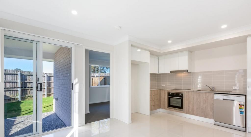2/99a Holmview Rd, Beenleigh, QLD 4207