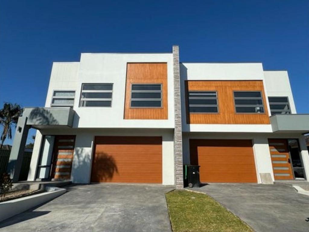 4 B PADBURY ST, CHIPPING NORTON, NSW 2170