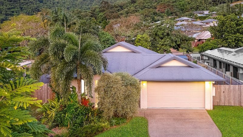 9 Taffles St, Redlynch, QLD 4870