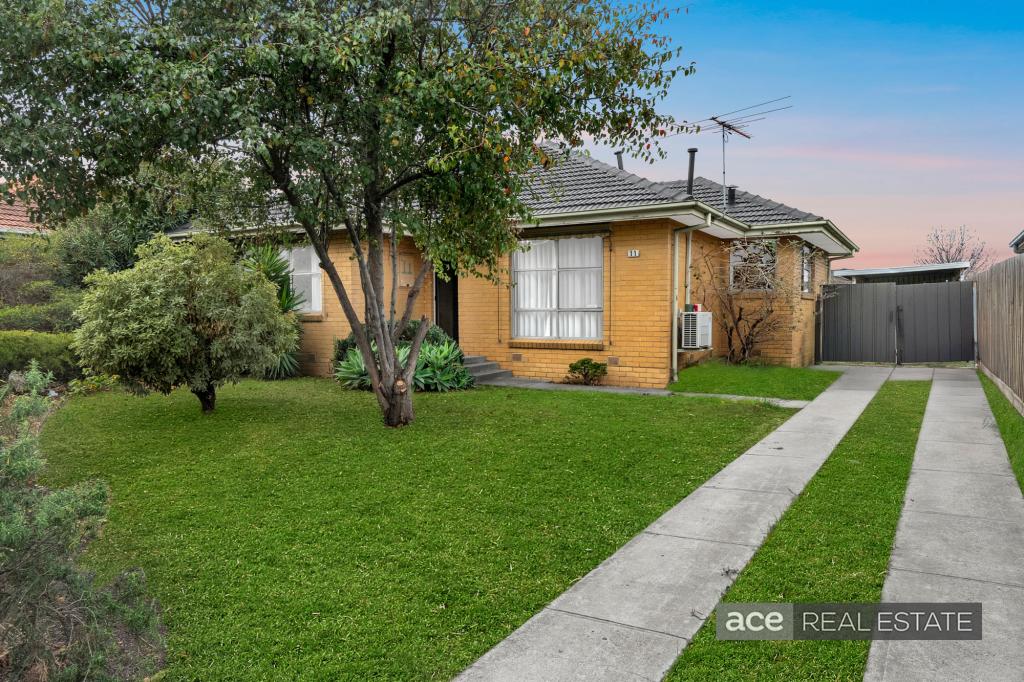 11 TARRAN ST, LAVERTON, VIC 3028