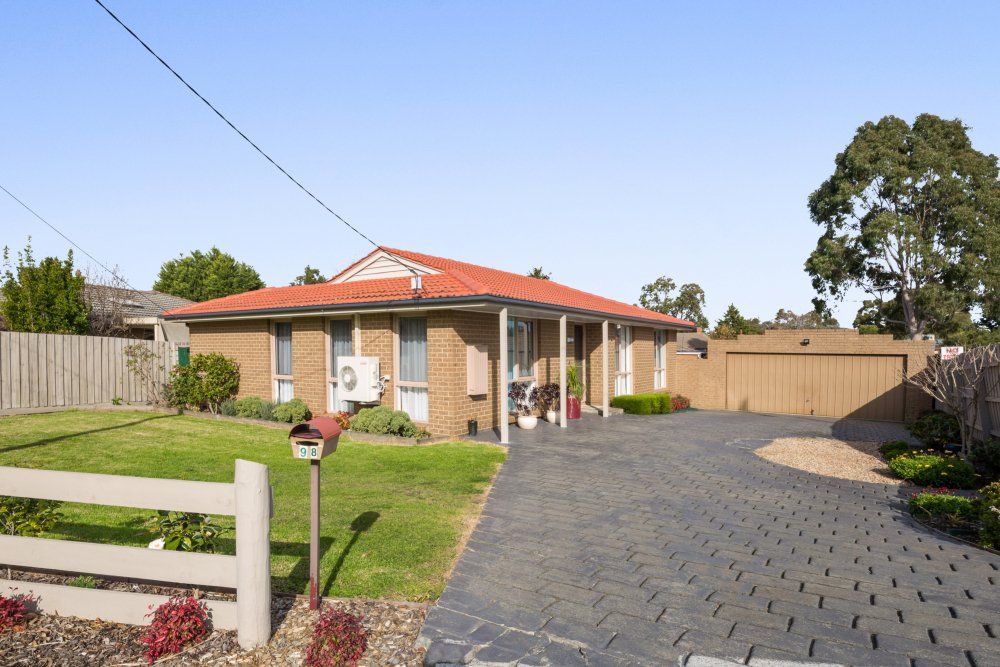 98 Kelletts Rd, Rowville, VIC 3178