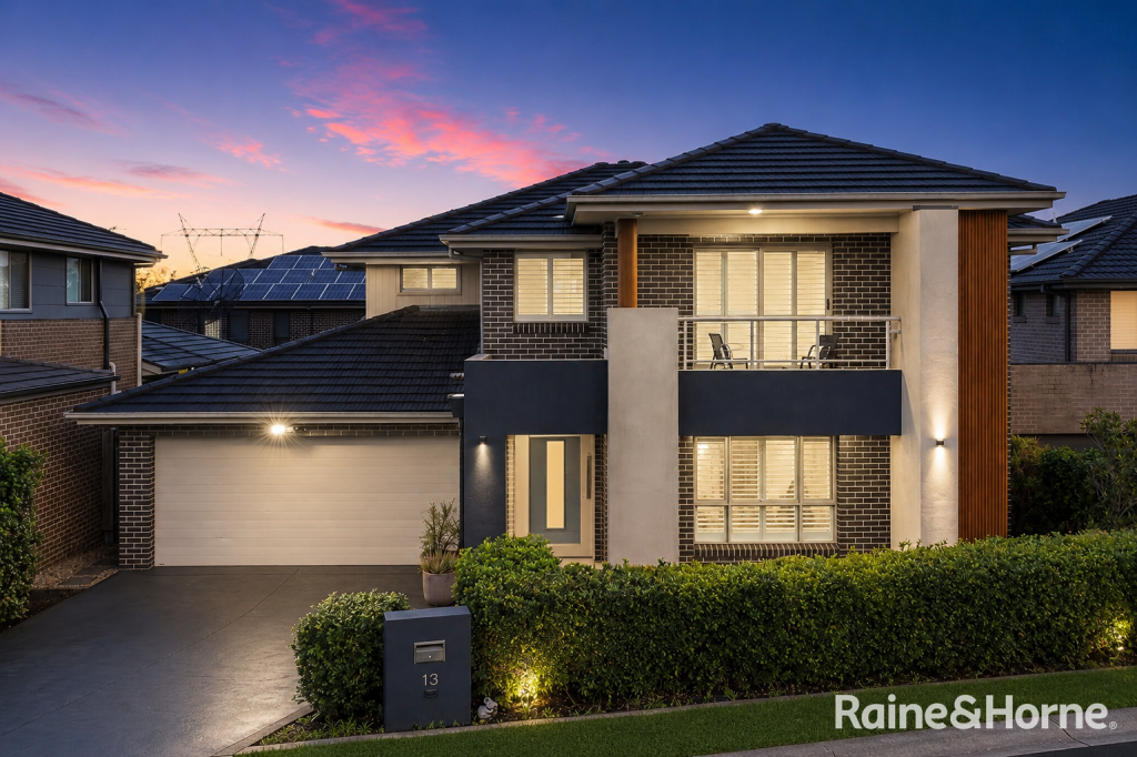 13 Port Hedland Rd, Edmondson Park, NSW 2174