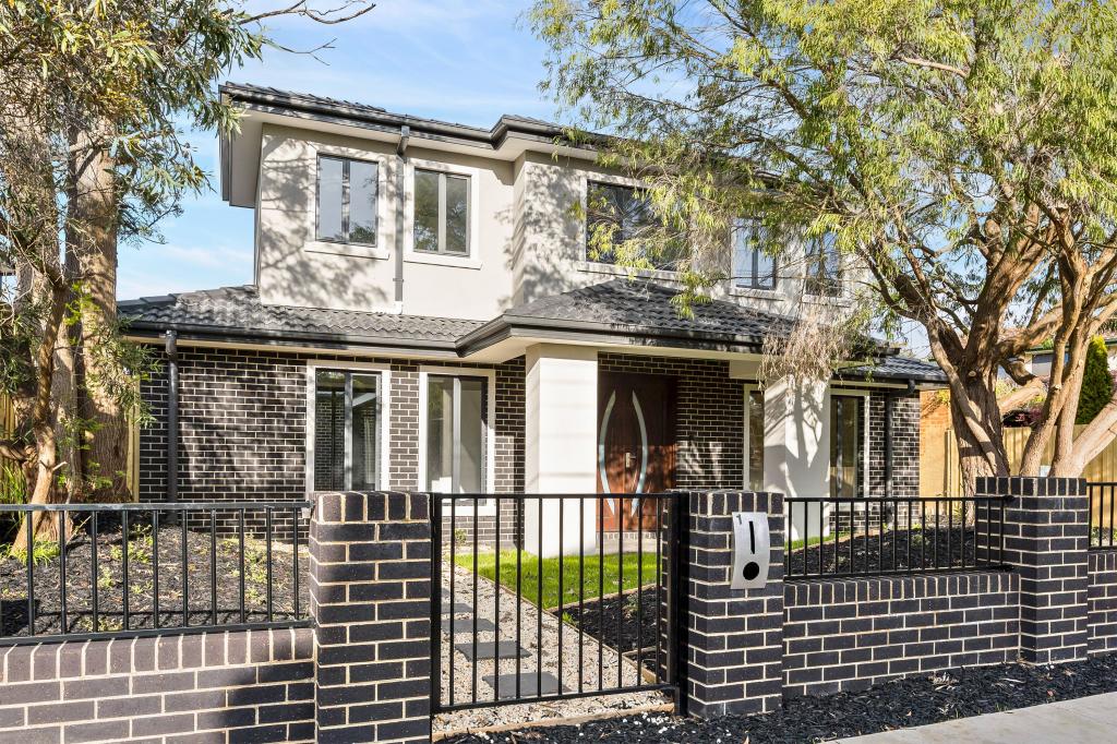 1/8 TARELLA DR, MOUNT WAVERLEY, VIC 3149