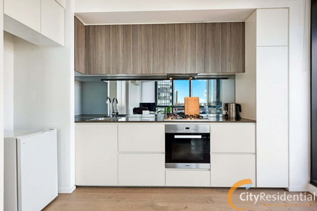 1909n/883 Collins St, Docklands, VIC 3008