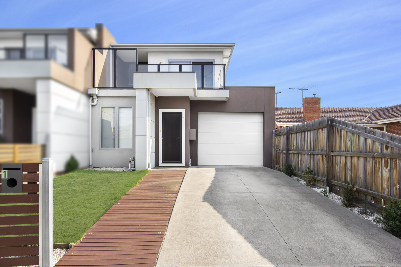 1/12 Holland Ct, Maidstone, VIC 3012