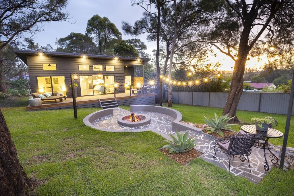 5 Yallambee St, Coomba Park, NSW 2428