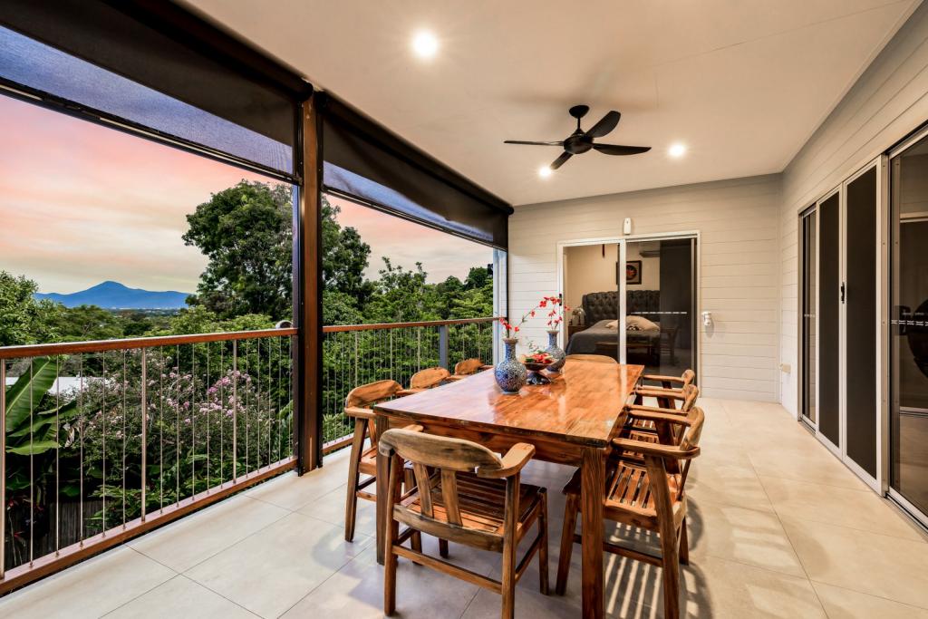 14 Bel-Air Dr, Whitfield, QLD 4870