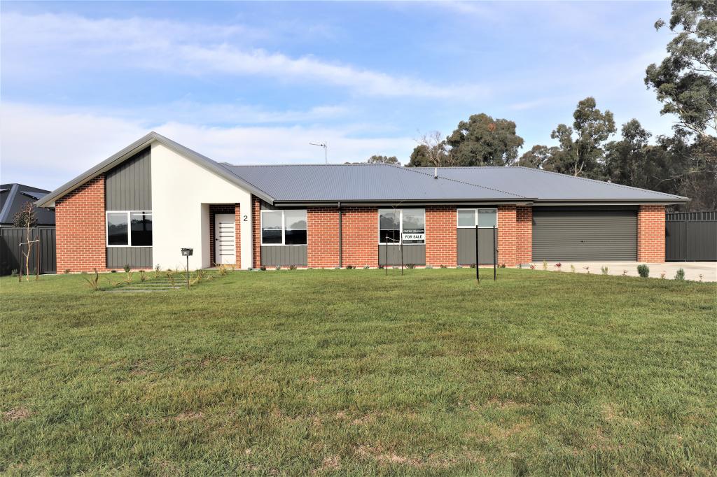 2 Oliver Selwyn Dr, Cootamundra, NSW 2590