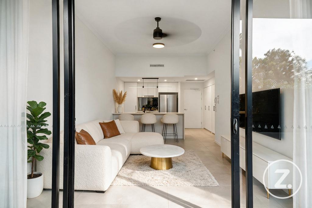2105/1 Grant Ave, Hope Island, QLD 4212