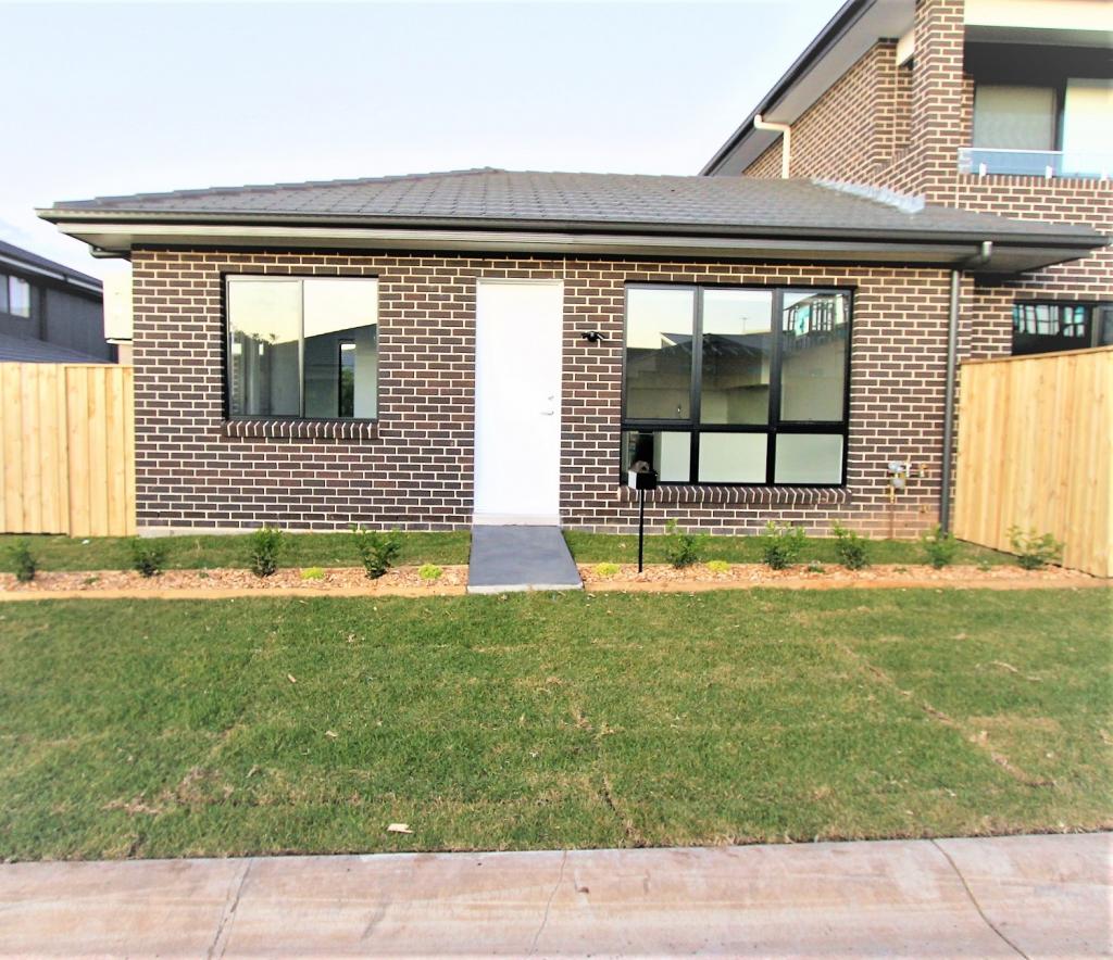 21a Dunstan St, Oran Park, NSW 2570