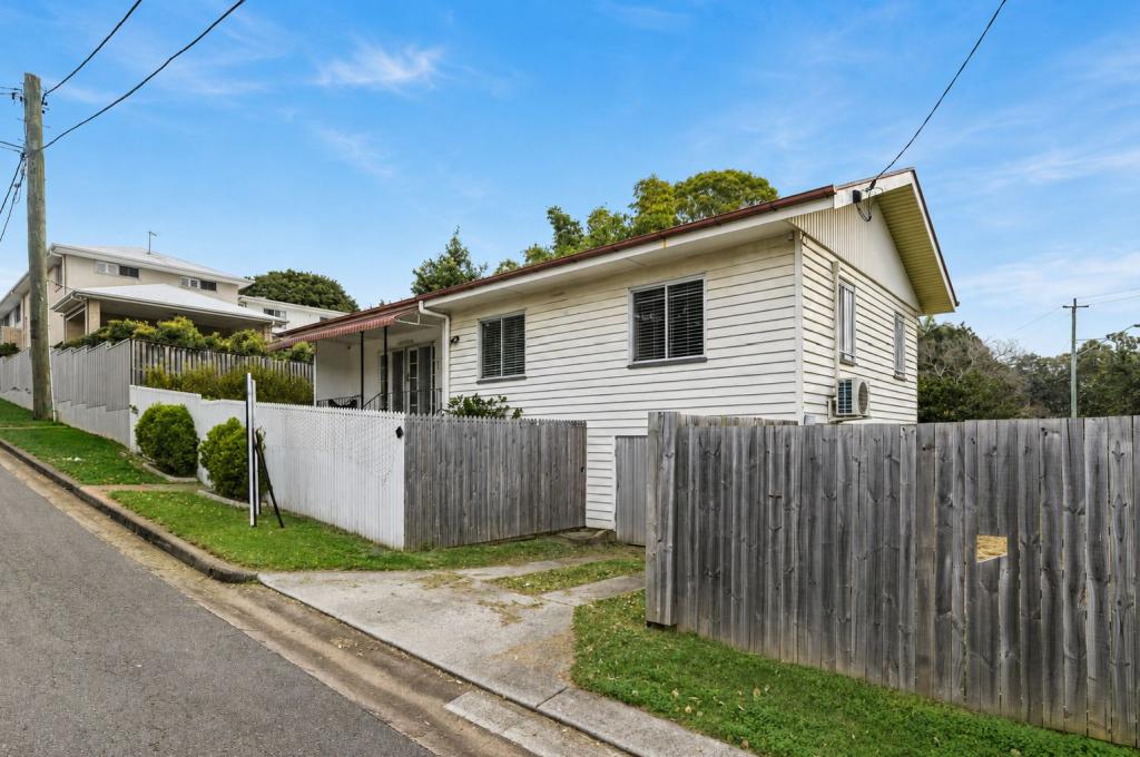 3 Glen Kedron Lane, Kedron, QLD 4031