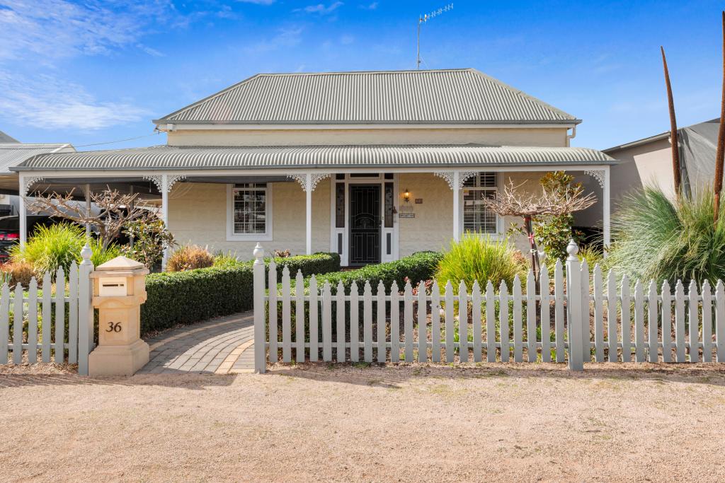 36 Eleventh St, Renmark, SA 5341