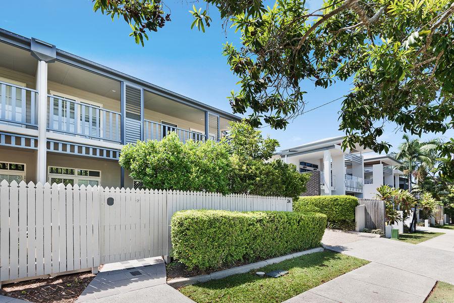 2/24 Cambridge St, Bulimba, QLD 4171