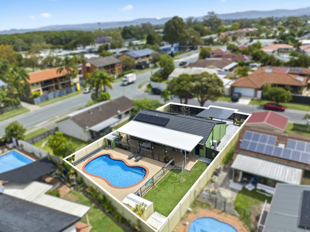 3 Launch Rd, Mermaid Waters, QLD 4218