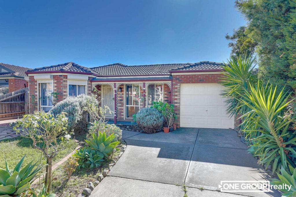 28 Caulfield Cres, Roxburgh Park, VIC 3064