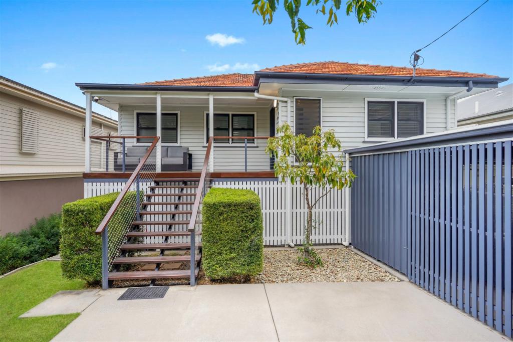 28 Highlands St, Wavell Heights, QLD 4012