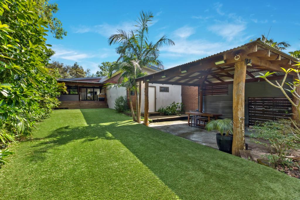 30 HOBART AVE, UMINA BEACH, NSW 2257