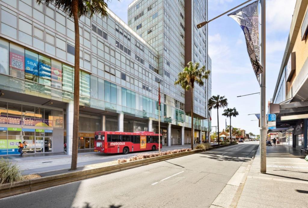 221/1 RAILWAY PDE, BURWOOD, NSW 2134