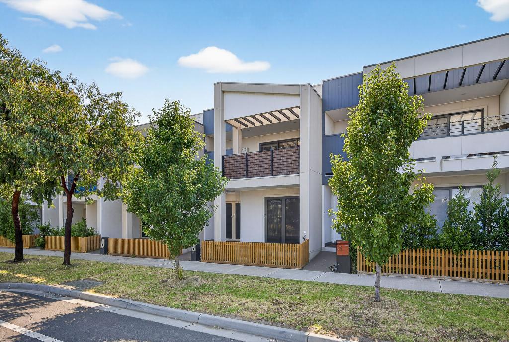 69 Flicka Bvd, Cranbourne West, VIC 3977