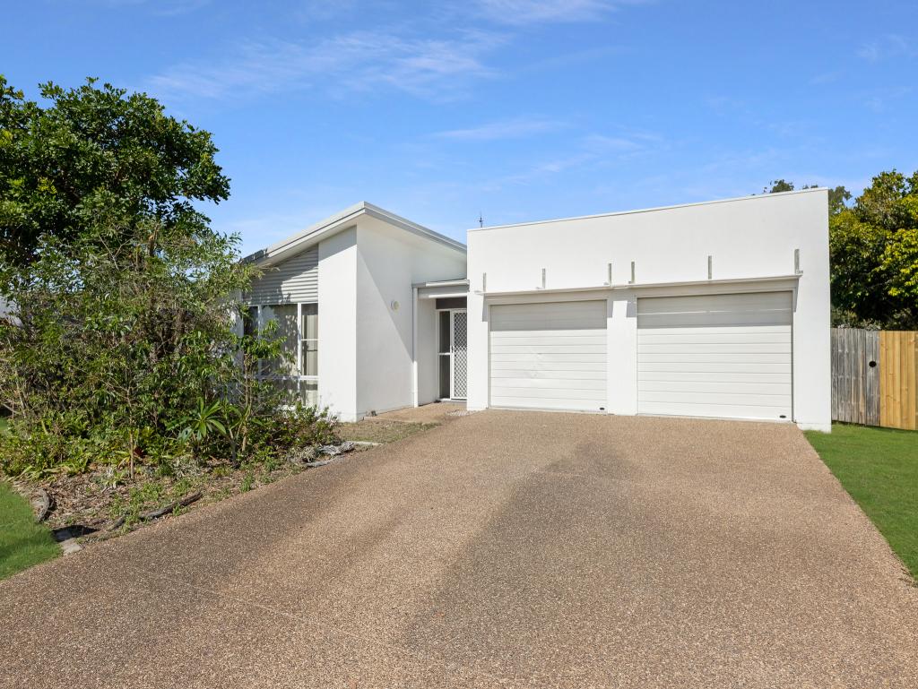 12 Swan View Ct, Toogoom, QLD 4655