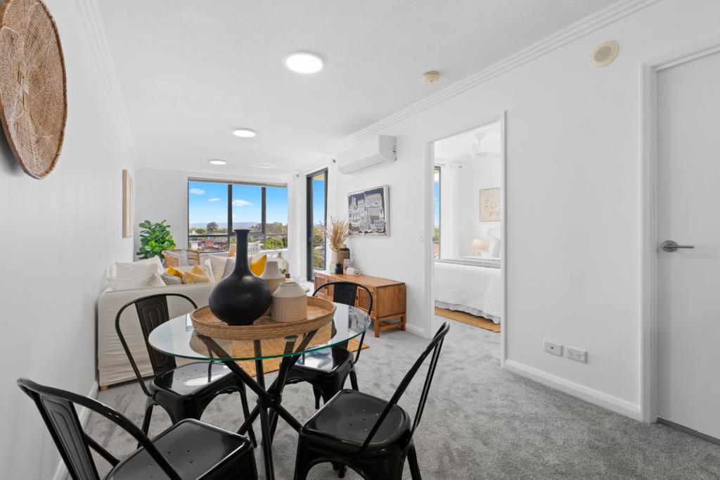 27/136 Marine Pde, Southport, QLD 4215