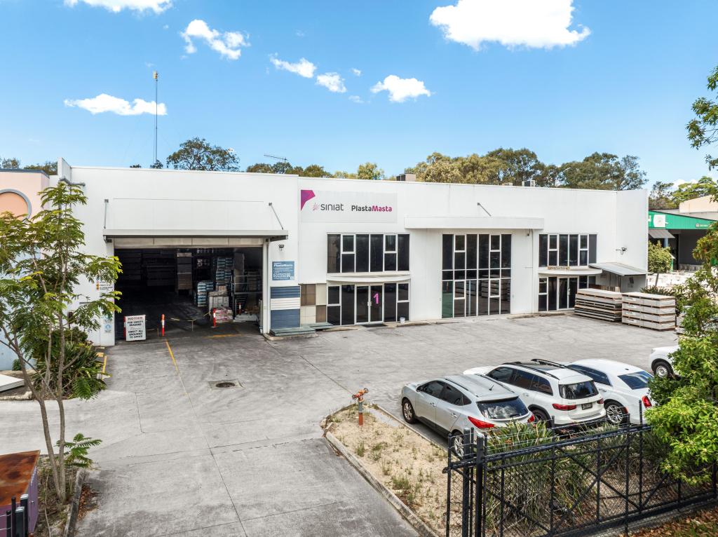 13-15 NEVILLES ST, UNDERWOOD, QLD 4119